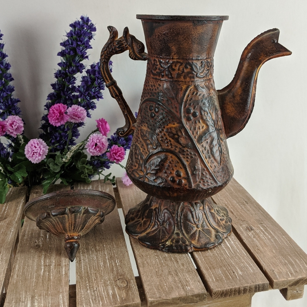 14" Ornate Vintage Style Rusty Heavy Metal Vessel - Picture 8 of 8